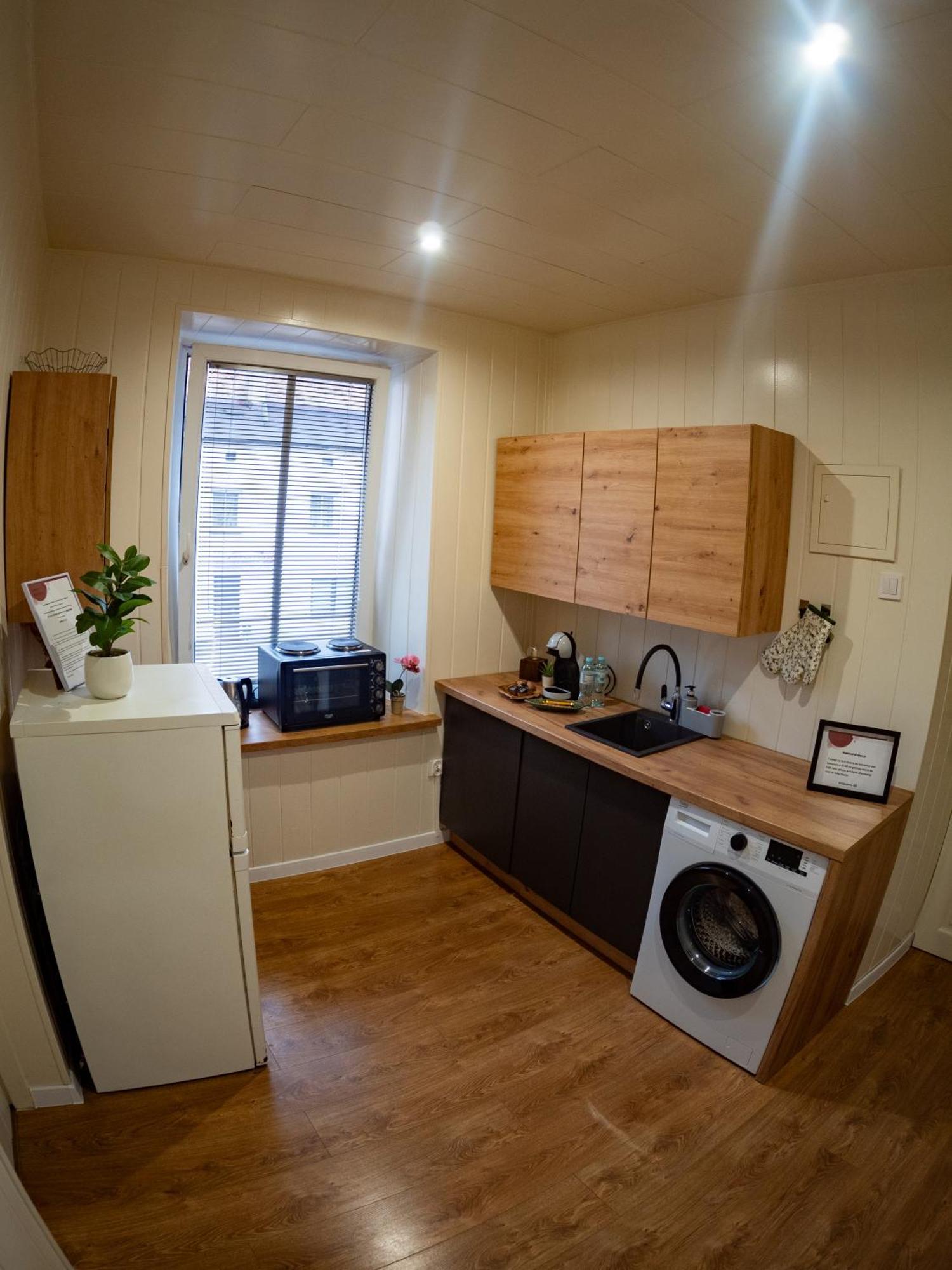 Apartament Classic Comfort Aleja Nmp 8 - Free Parking Czestochowa Exterior photo
