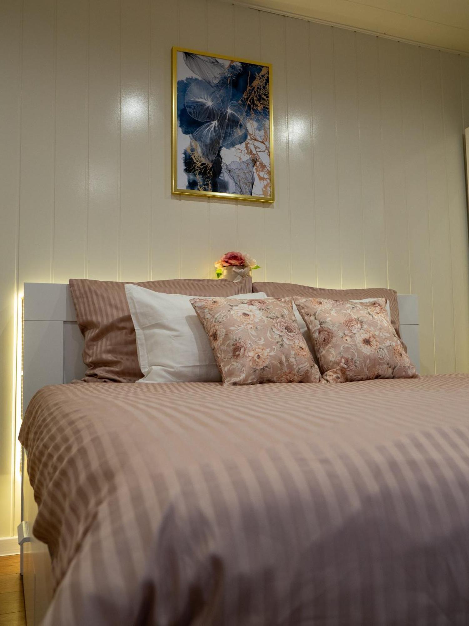 Apartament Classic Comfort Aleja Nmp 8 - Free Parking Czestochowa Exterior photo